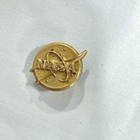 Nasa Other - NASA Gold Tone Enamel Pin - Round “meatball” logo vintage